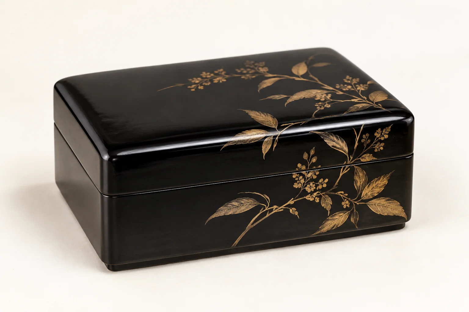 黒い漆と金の蒔絵の箱をイメージしたAI生成画像